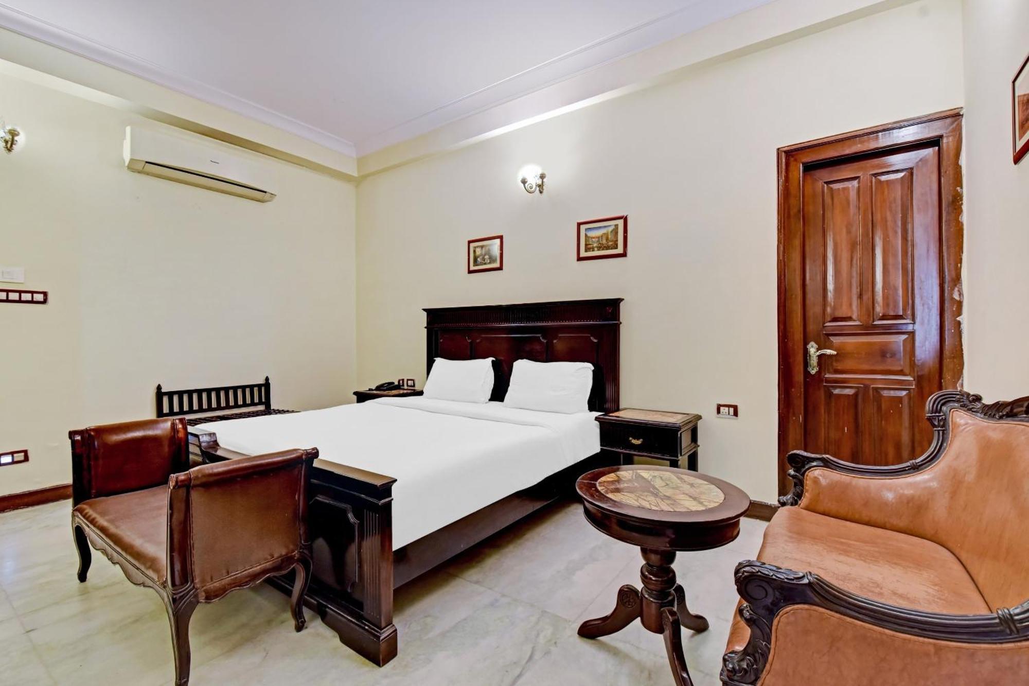 Collection O Hotel Four Boutique Kukas Kültér fotó