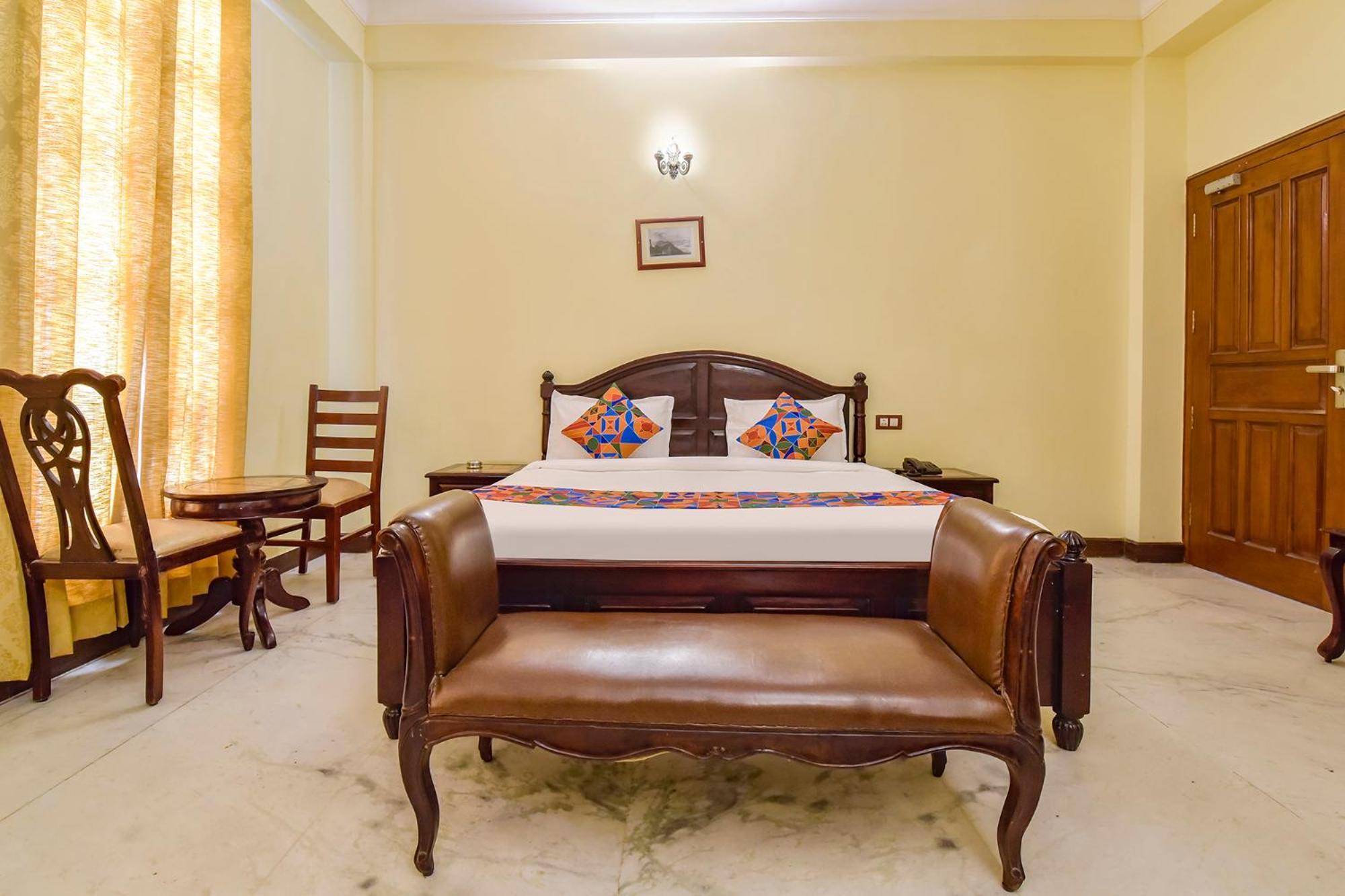 Collection O Hotel Four Boutique Kukas Kültér fotó